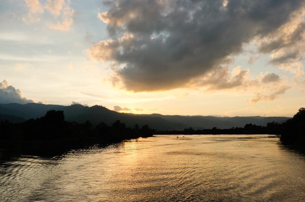 Nomads Guesthouse Kampot Exteriér fotografie