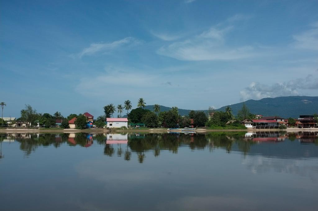 Nomads Guesthouse Kampot Exteriér fotografie